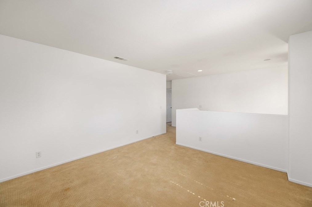 3213 James Ct, Lancaster CA  93535-6276 exterior