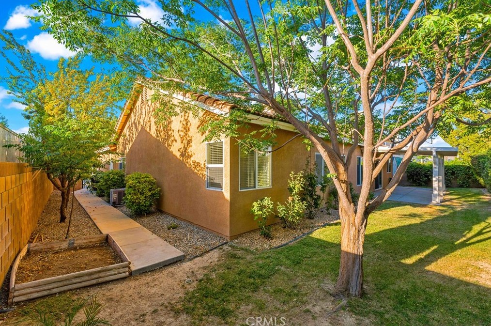 3714 Pondera St, Lancaster CA  93536-1448 exterior