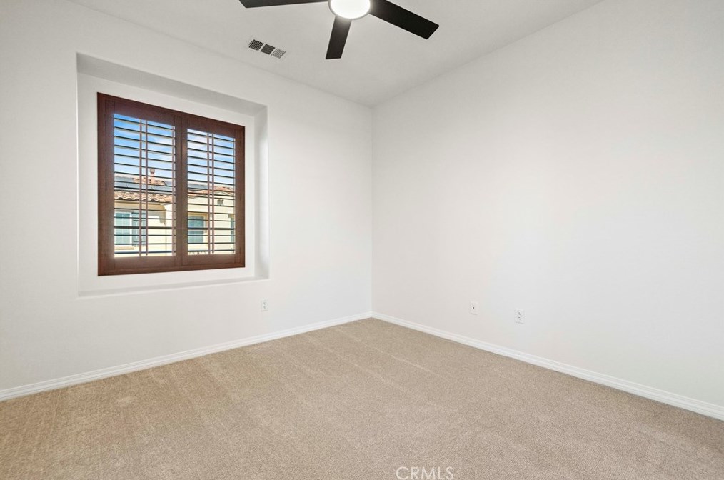 26010 Zaddison Ct, Santa Clarita CA  91350-8534 exterior