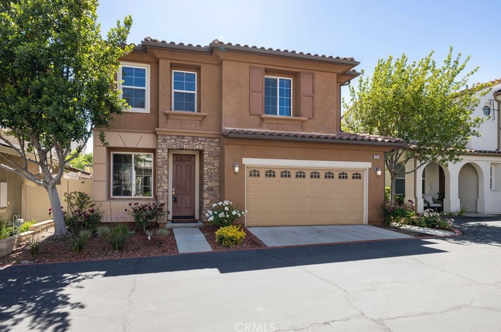 26010 Zaddison Ct, Santa Clarita CA  91350-8534 exterior