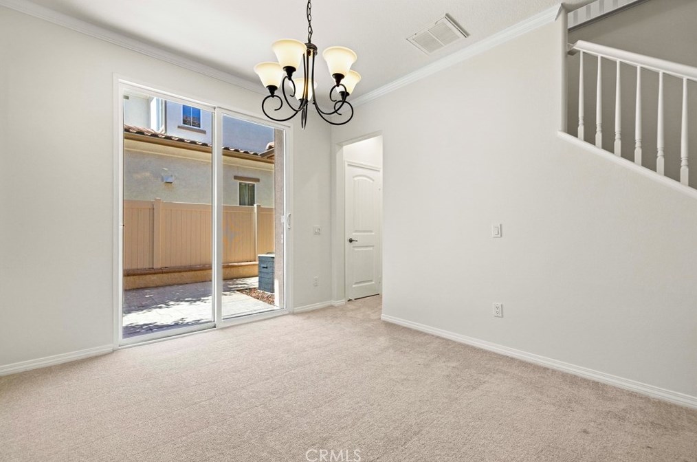 26010 Zaddison Ct, Santa Clarita CA  91350-8534 exterior