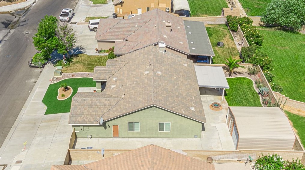 4653 Avenue, Lancaster CA  93536-2461 exterior