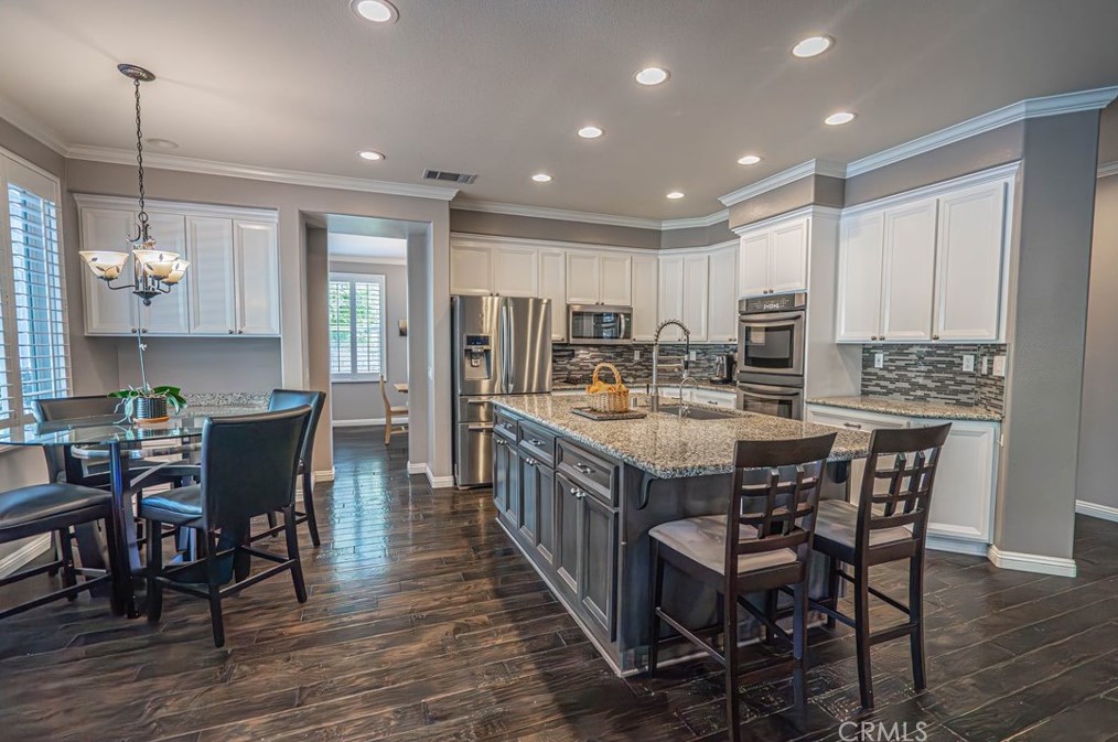 30425 Star Canyon Pl, Santa Clarita CA  91384-4714 exterior