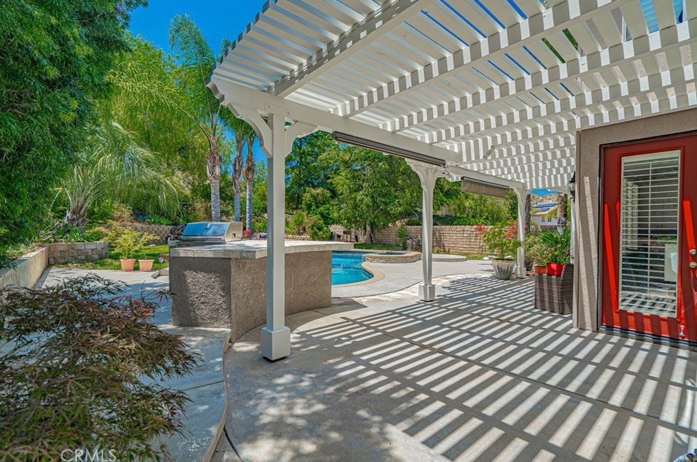 30425 Star Canyon Pl, Santa Clarita CA  91384-4714 exterior