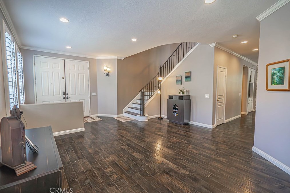 30425 Star Canyon Pl, Santa Clarita CA  91384-4714 exterior