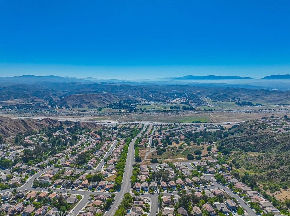 30425 Star Canyon Pl, Santa Clarita CA  91384-4714 exterior