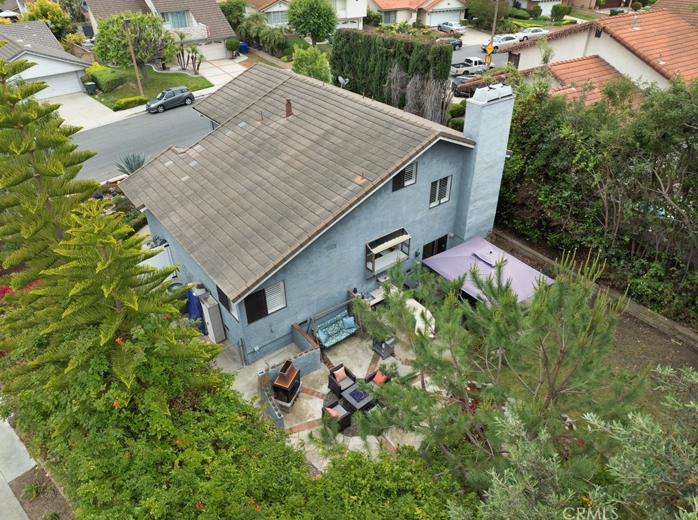 1 Rainbow Rdg Rd, Pomona CA  91766-4910 exterior