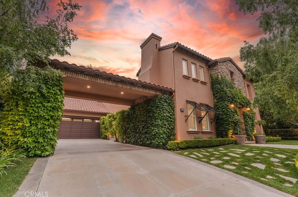 1314 Caitlyn Cir, Thousand Oaks CA 91361-5586 exterior