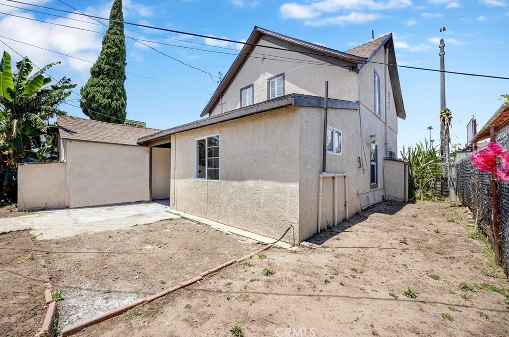 1732 Pacific Coast Hwy, Long Beach CA  90806-5830 exterior