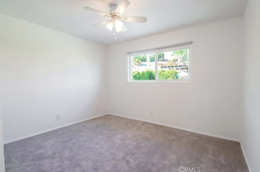 2506 Ciro Ave, Thousand Oaks CA 91360-1601 exterior