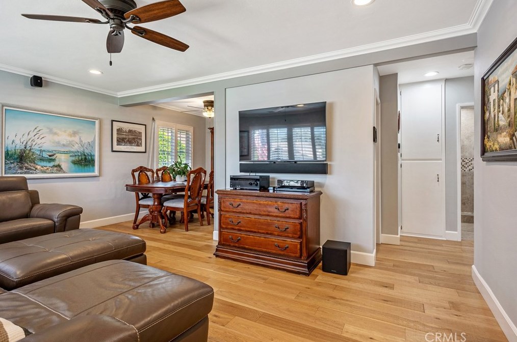 163 Flittner Cir, Thousand Oaks CA  91360-5903 exterior