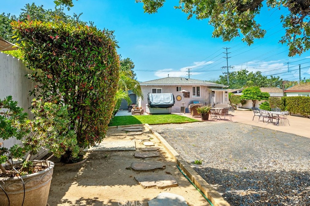 163 Flittner Cir, Thousand Oaks CA  91360-5903 exterior