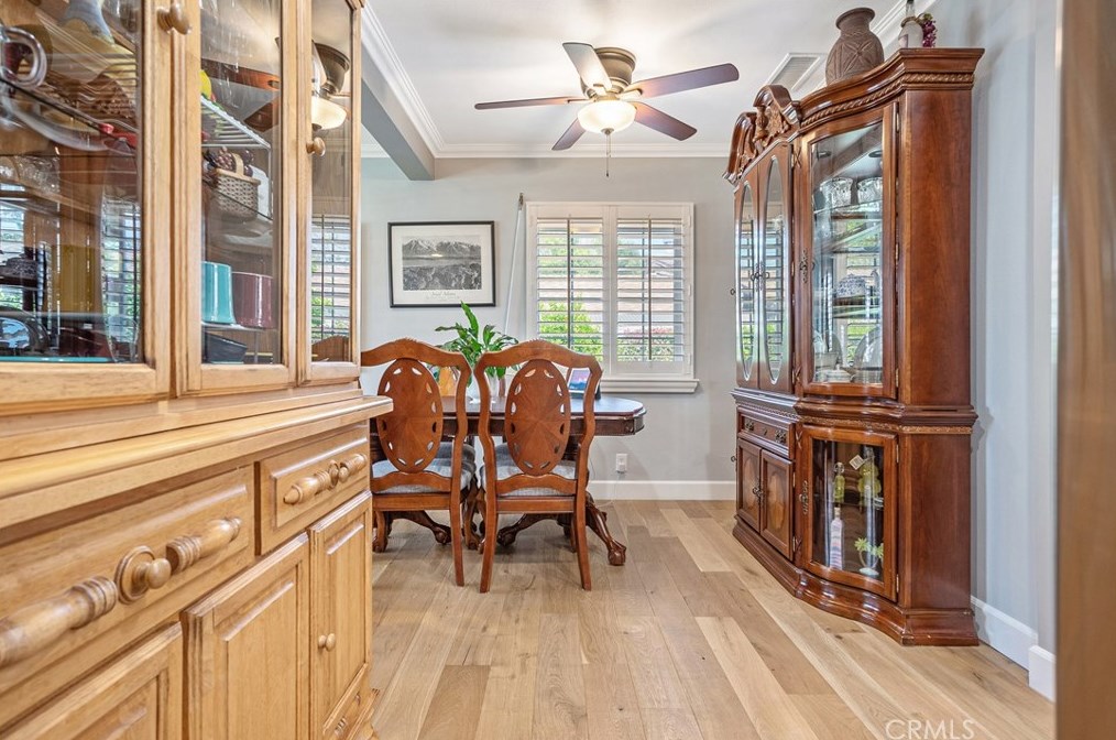 163 Flittner Cir, Thousand Oaks CA  91360-5903 exterior