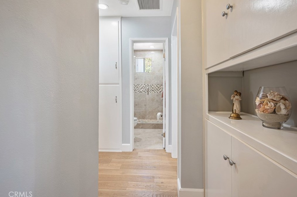 163 Flittner Cir, Thousand Oaks CA  91360-5903 exterior