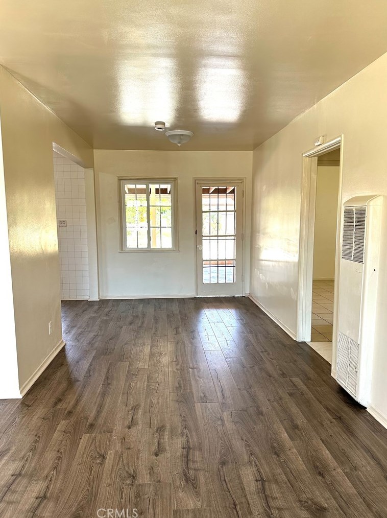 9687 Amboy Ave, Los Angeles CA  91331-4234 exterior