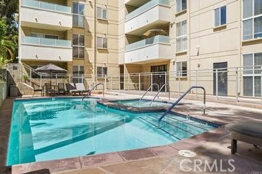 4949 Genesta Ave, Van Nuys CA  91316-3401 exterior
