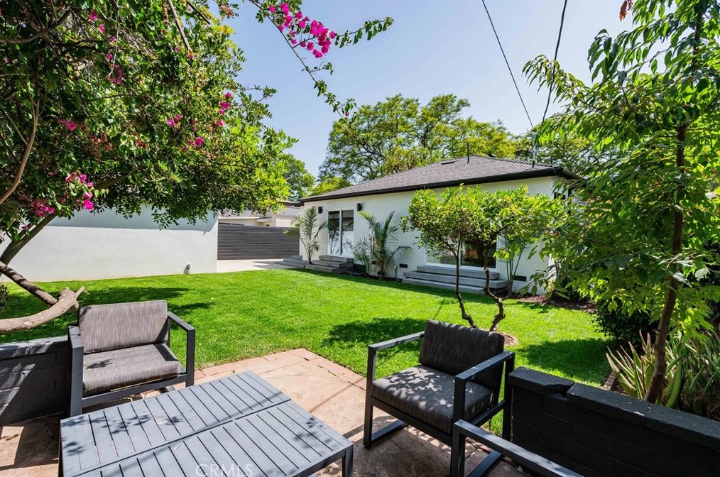 2476 Colby Ave, Los Angeles CA  90064-3004 exterior