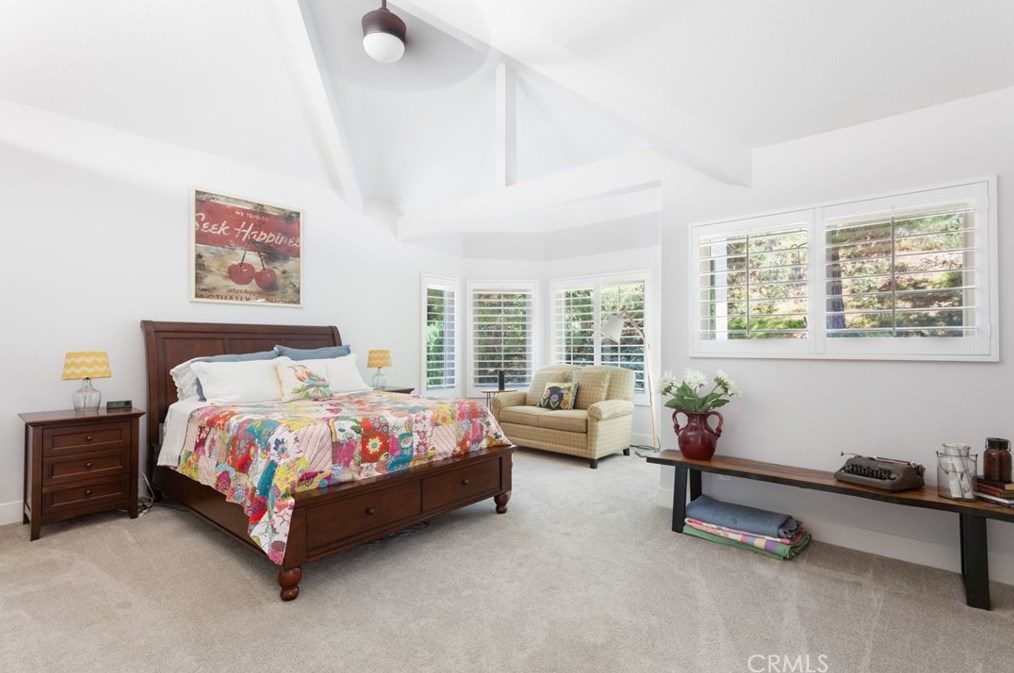 26430 Emerald Dove Dr, Santa Clarita CA  91355-3514 exterior