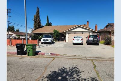 8201 Greenbush Ave., Panorama City, CA 91402 - Photo 1