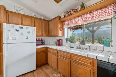 1087 Lockwood Valley Road, Maricopa, CA 93252 - Photo 15