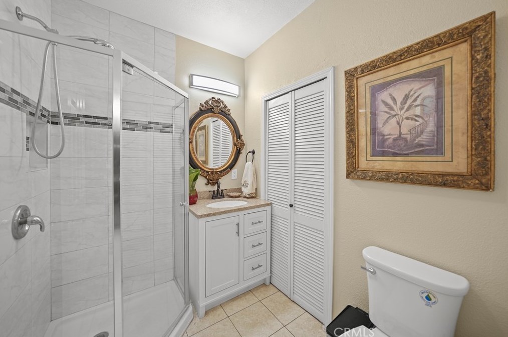 895 Los Robles Ave, Pasadena CA 91104-3544 exterior