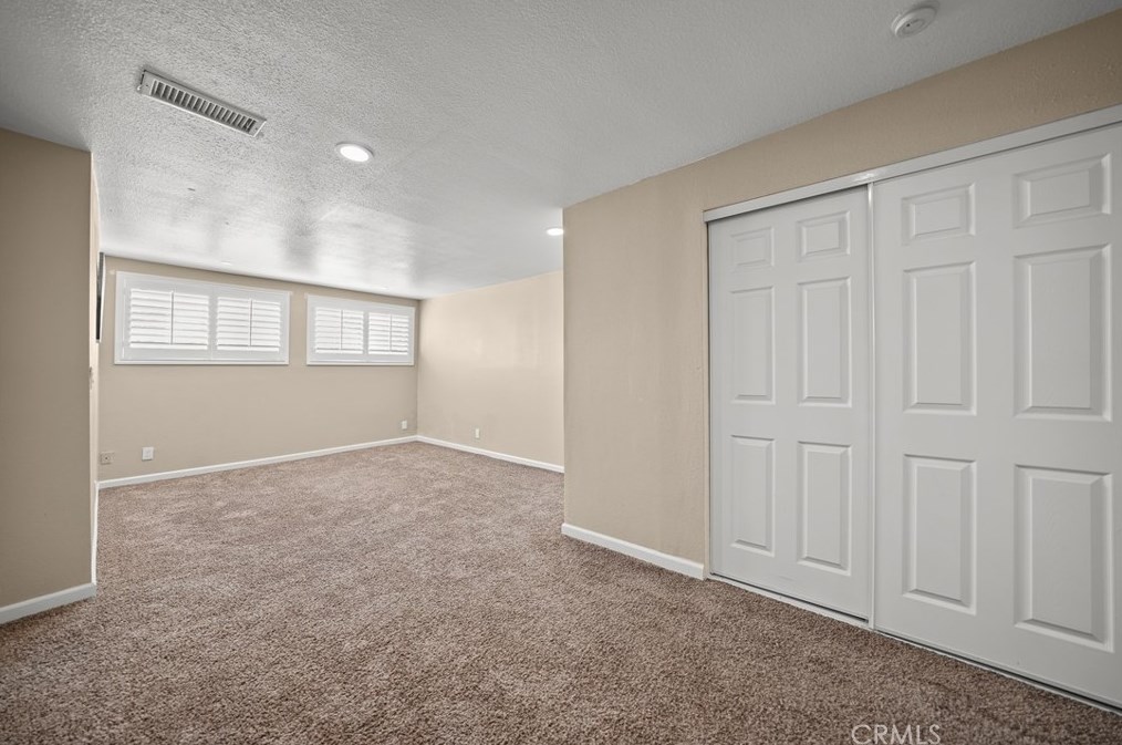 895 Los Robles Ave, Pasadena CA 91104-3544 exterior