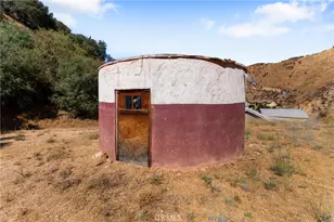 13684 Sierra, Agua Dulce, CA 91390 - Photo 15