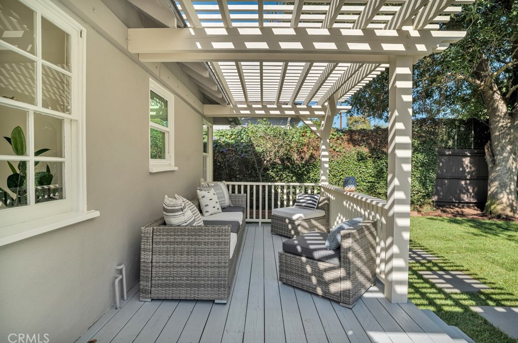 10588 Cushdon Ave, Los Angeles CA  90064-3335 exterior