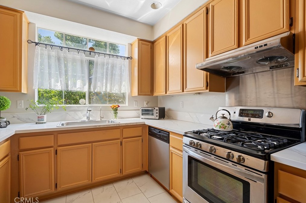 241 4 Ave, Covina CA 91723-2522 exterior