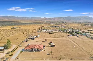 23675 Colony Rd, Apple Valley, CA 92308 - Photo 35
