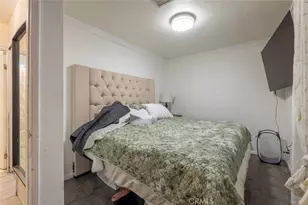 22113 Cantlay St, Canoga Park, CA 91303 - Photo 11