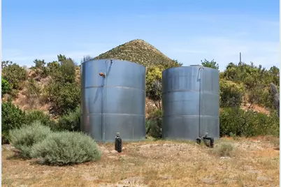 28896 Bootlegger Canyon Road, Acton, CA 93510 - Photo 21