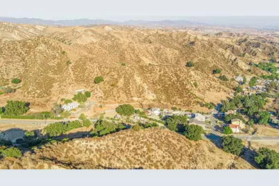 31400 San Martinez Road, Castaic, CA 91384 - Photo 9