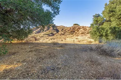 31400 San Martinez Road, Castaic, CA 91384 - Photo 21