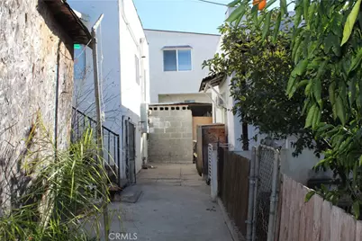 600 S Avenue 60, Los Angeles, CA 90042 - Photo 11