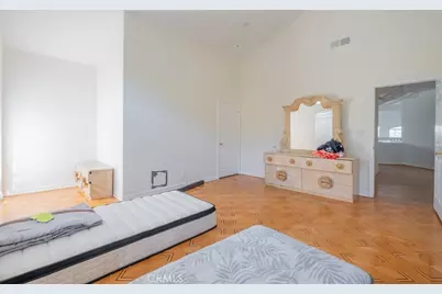 12001 Shoshone Avenue, Granada Hills, CA 91344 - Photo 21