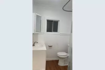 1560 E 66th Street, Los Angeles, CA 90001 - Photo 11