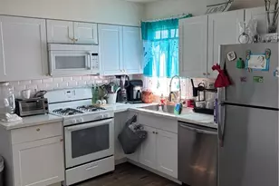 13307 Herron St, Sylmar, CA 91342 - Photo 11