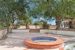 22427 Plummer St, Chatsworth, CA 91311 - Photo 39