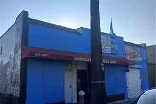 6700 Van Nuys Blvd, Van Nuys, CA 91405 - Photo 1