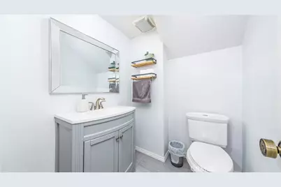 7422 Hazeltine Avenue #2, Van Nuys, CA 91405 - Photo 13