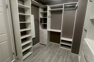 17175 Monterrey Pines Ln, Canyon Country, CA 91387 - Photo 5