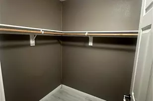 17175 Monterrey Pines Ln, Canyon Country, CA 91387 - Photo 19