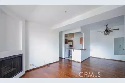 15455 Sherman Way #18, Van Nuys, CA 91406 - Photo 3