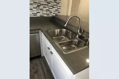 18530 Hatteras Street #332, Tarzana, CA 91356 - Photo 17