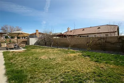 1258 W Avenue H6, Lancaster, CA 93534 - Photo 25