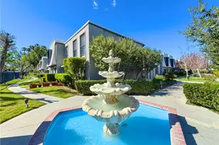 22131 Oxnard St, Woodland Hills, CA 91367 - Photo 17