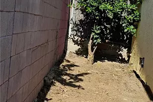 1713 S Berendo St, Los Angeles, CA 90006 - Photo 17