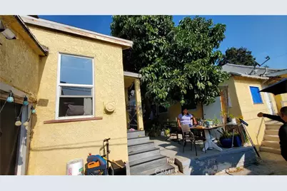 1713 S Berendo Street, Los Angeles, CA 90006 - Photo 3