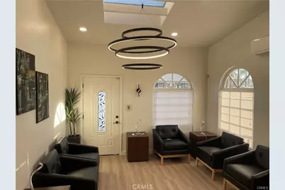 660 W 7th Street, San Pedro, CA 90731 - Photo 3